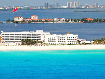 All Inclusive, Family Fun ResortFlamingo Cancun Resort
