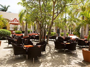 Valentin Imperial Riviera Maya