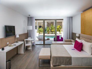 Platinum Yucatan Princess All Suites Resort & Spa