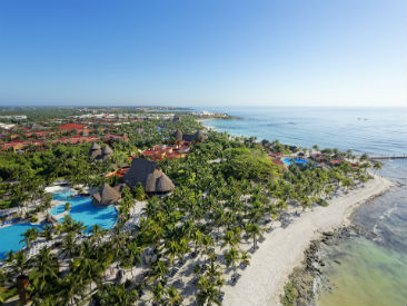 beachfront  all inclusive resort Dreams Sands Cancun Resort & Spa