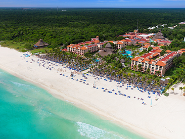 beachfront  all inclusive resort Crown Paradise Club